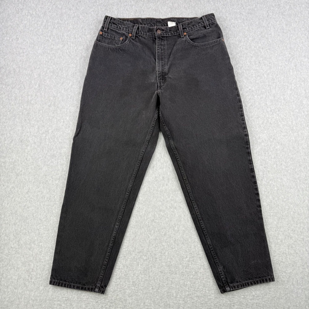 Vintage Levis Jeans Mens 38x30 Black 560 Loose Fit Tapered Denim 90s Made In USA